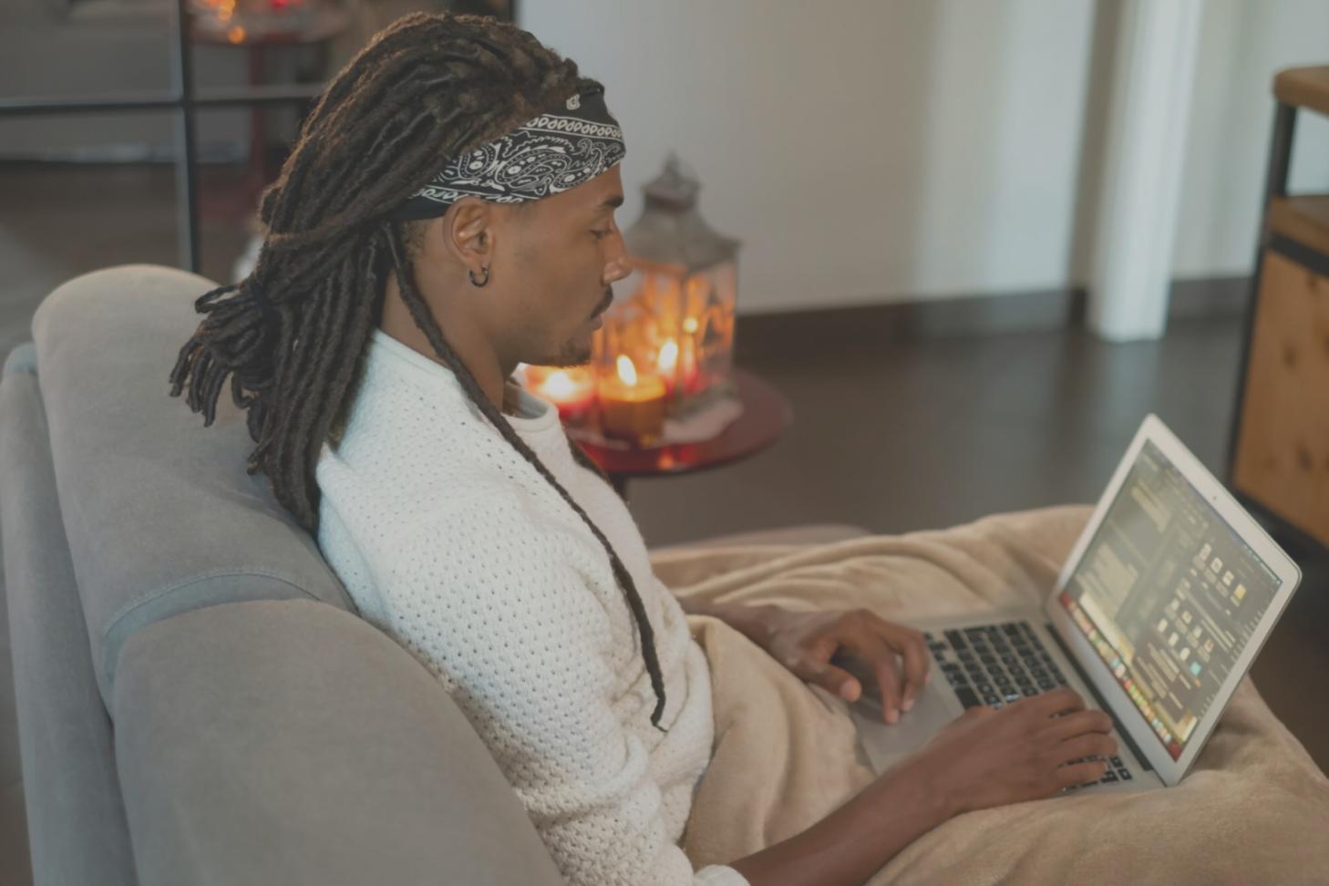 Calculator și instrumente de planificare financiară pentru afaceri